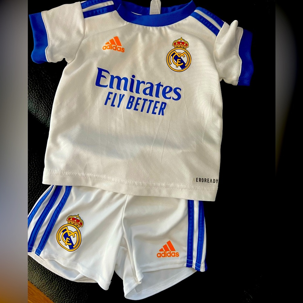 Real Madrid Uniform (baby)